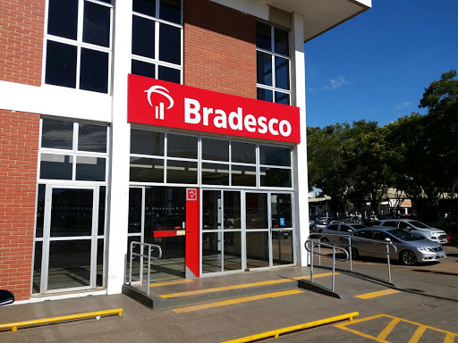 fachada do Bradesco de Porto Velho avenida Jorge teixeira