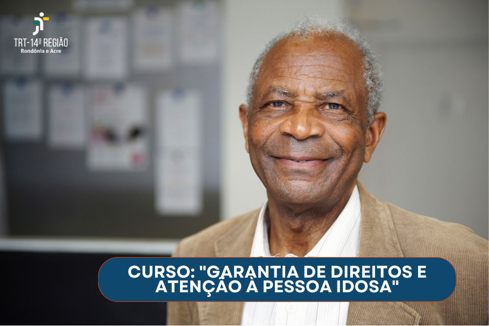 A imagem mostra um idoso sorrindo 