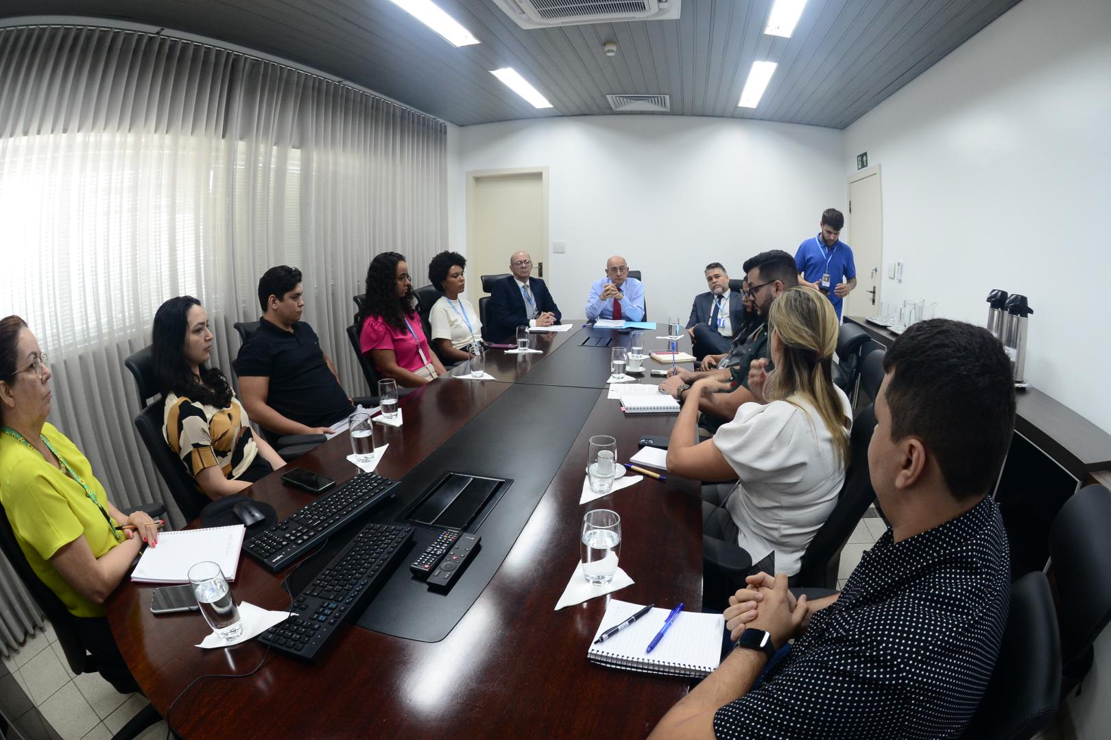 Presidente reunido com estores de unidades estratégicas