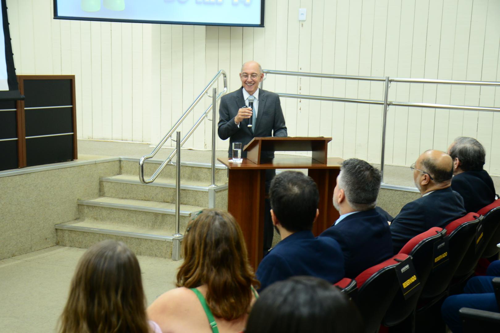 Lançamento do “TRT-14 na Palma da Mão” 