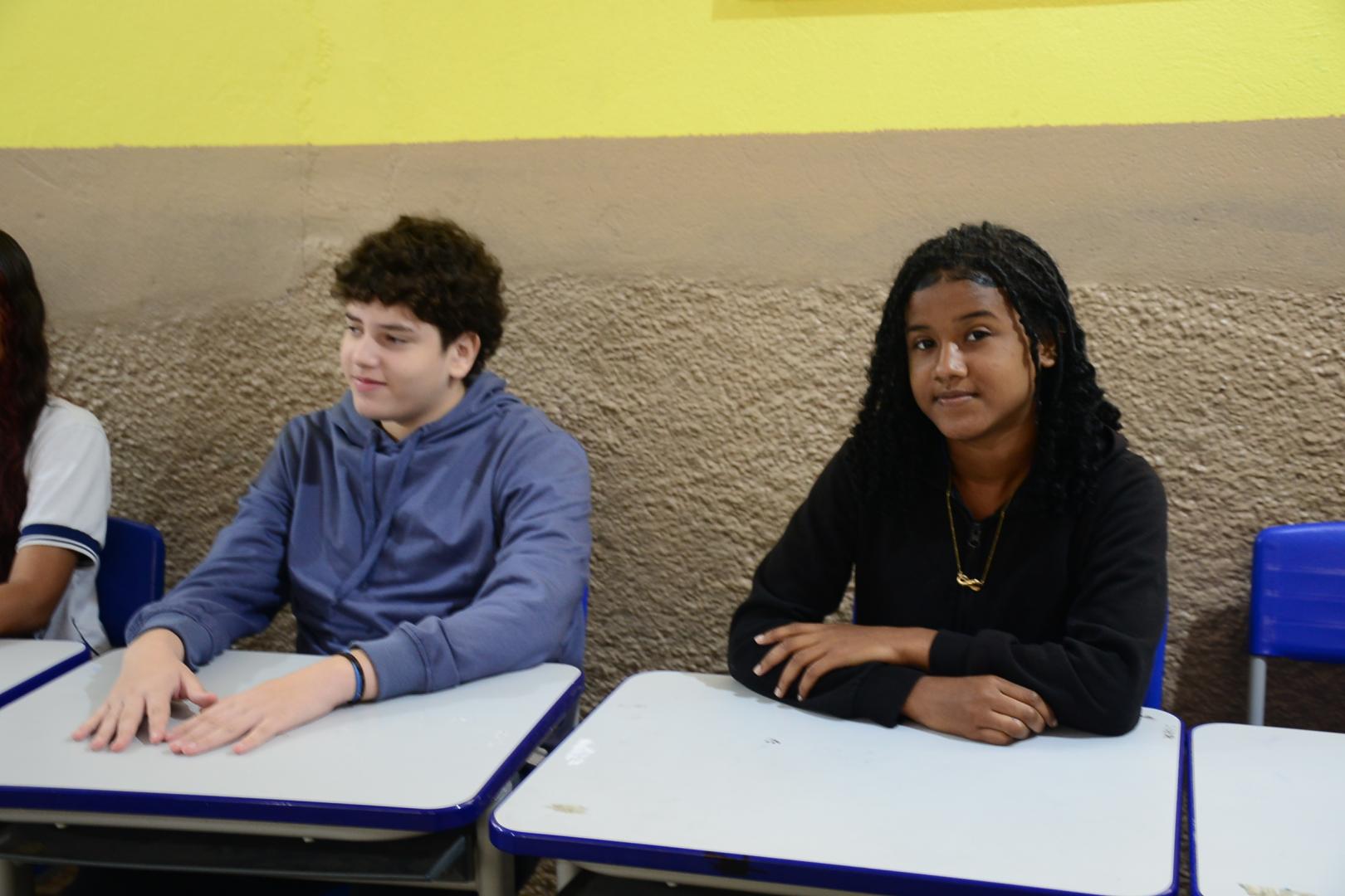 Roda de Conversa Literária do TRT-14 com alunos da escola Rio Branco em Porto Velho/RO