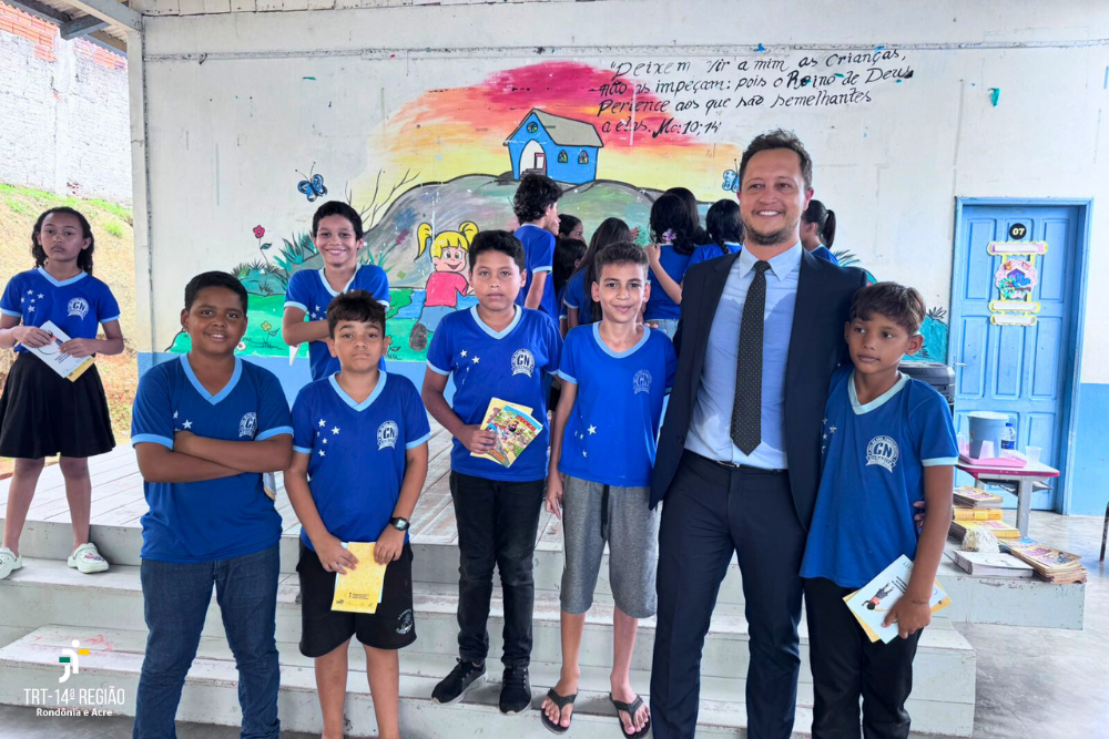 JT vai à Escola: Vara do Trabalho de Cruzeiro do Sul celebra 35 anos com ação educativa