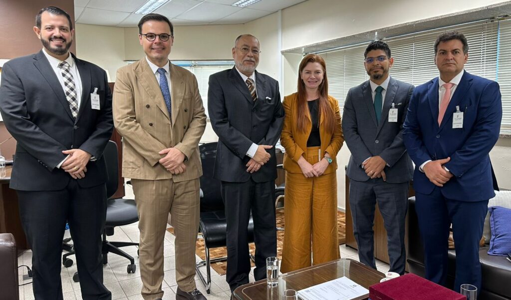 O Tribunal Regional do Trabalho da 14ª Região segue comprometido com o fortalecimento da prestação jurisdicional e com a promoção de um ambiente de Justiça mais célere, inclusivo e alinhado às necessidades da população de Rondônia e Acre.