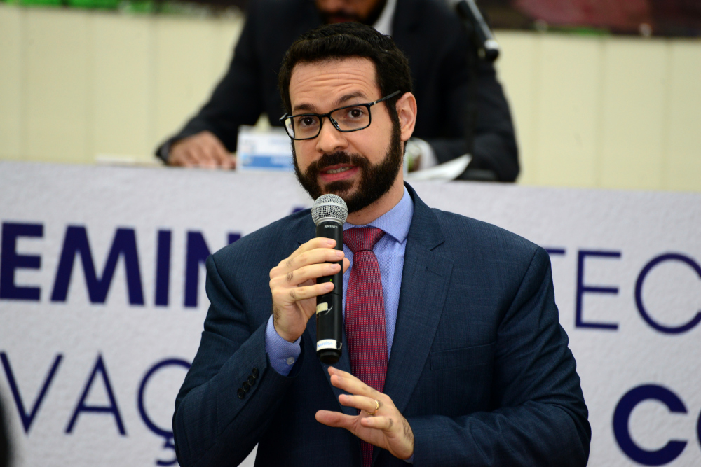 Juiz do Trabalho do TRT-6, Leandro Fernandez